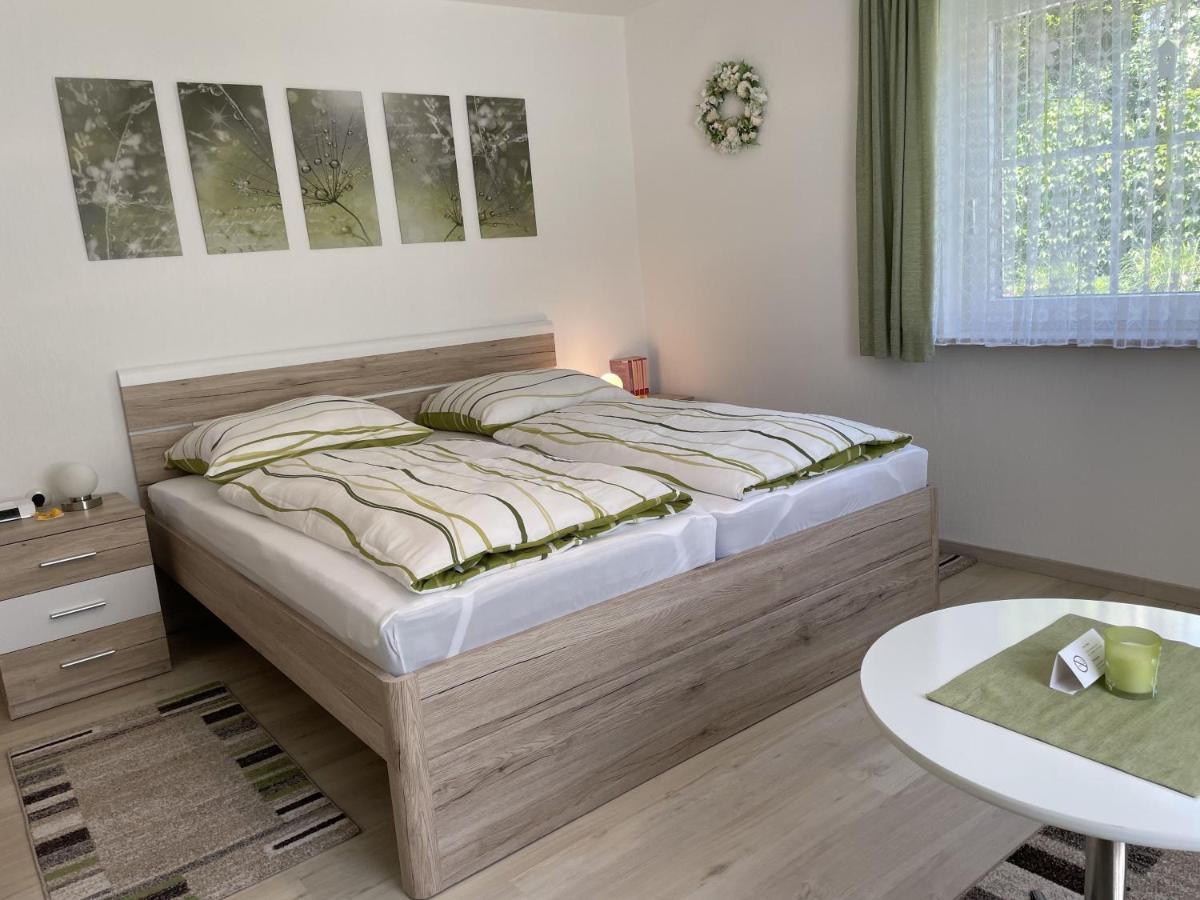 Haus Beate, Fewo Im Bienenparadies Kirchberg  エクステリア 写真